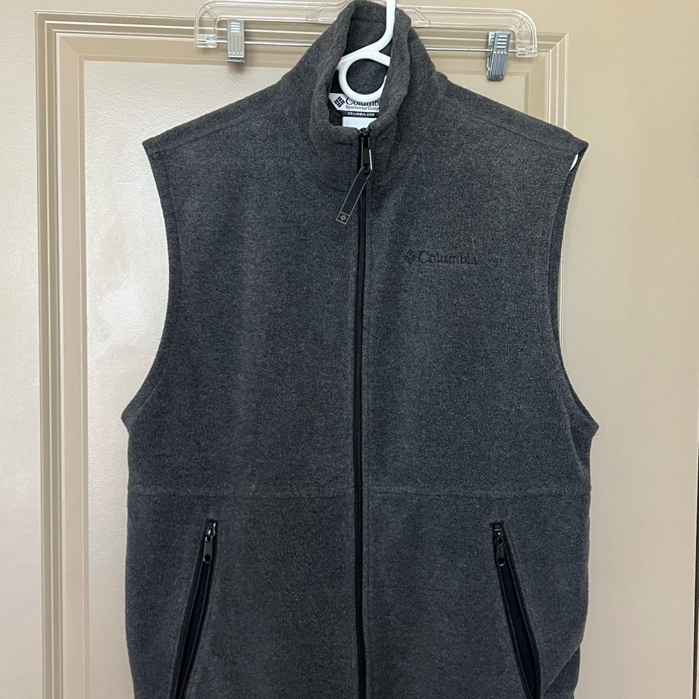 Columbia Fleece Vest Size Medium